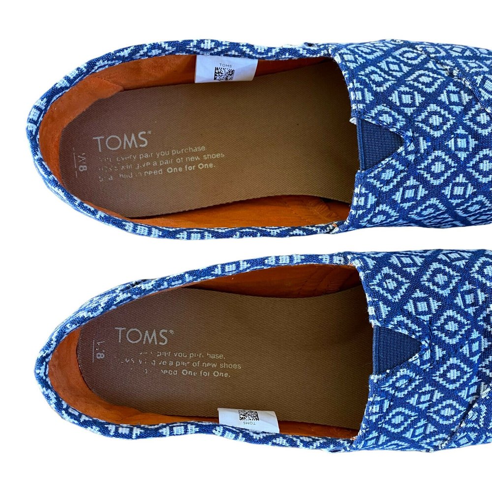 Toms Designer Inspired Batik Blue Orange White Slip On size 8M Shoes